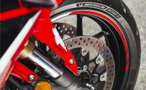 pneu Michelin Road 6