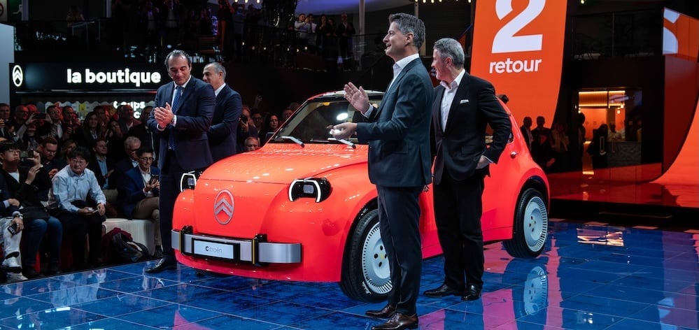 présentation de la voiture électrique citroen 2CV lors du mondial de l'auto 2026 - crédit Joris Clerc