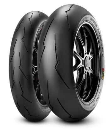 Pirelli Diablo Supercorsa SP V2 12070 ZR17 - vue 3