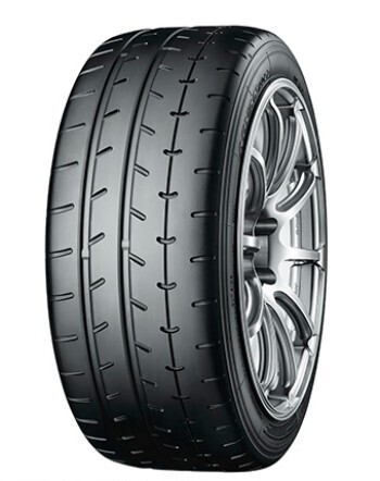 Yokohama Advan A052 20540 R17 - vue 5