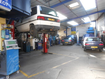 GARAGE CHARTRAIN