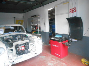 GARAGE MENON
