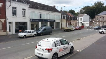 GLADCZAK AUTOMOBILES