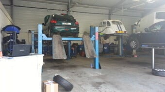 LJ AUTO