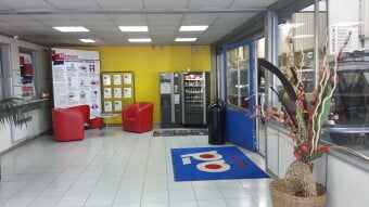 APV AUTOMOBILES