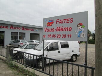 GARAGE AUTO SERVICE