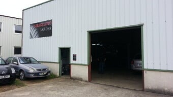 GARAGE AUTO LEADER