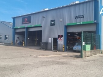 GARAGE AYTRE ATELIER