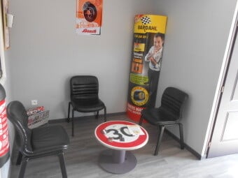CLINIC CAR
