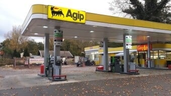 STATION SERVICE AGIP FLEURIEU