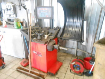 GARAGE RIVIERE FRERES