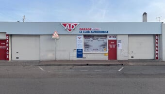 LE CLUB AUTOMOBILE