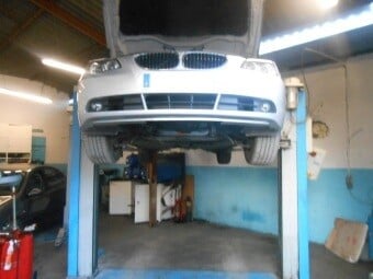 VILLARIES AUTO