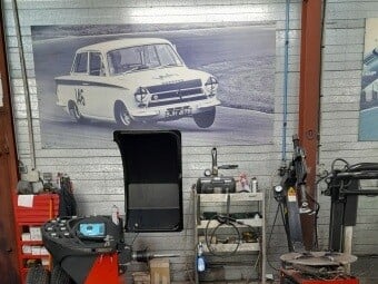BELL AUTO