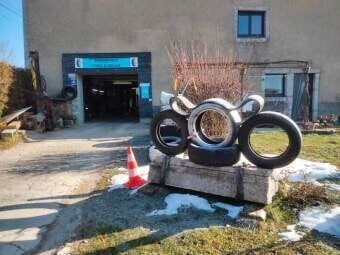 BOURGEON PNEUS