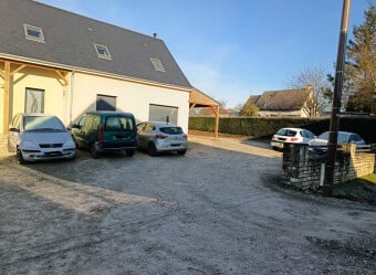 GARAGE DUSSAUX