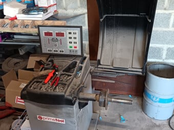 GARAGE DUSSAUX