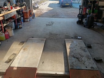 GARAGE DUSSAUX
