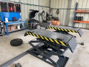 ACCESS AUTO 74