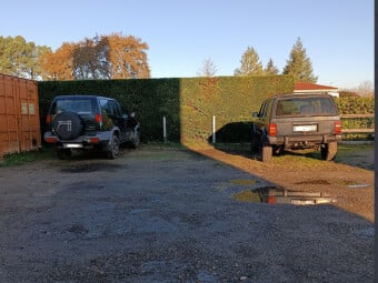 M&C AUTO
