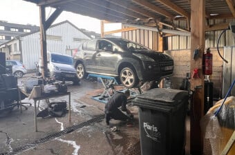 NECESS AUTO