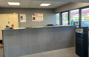 GARAGE AD MONTMAGNY
