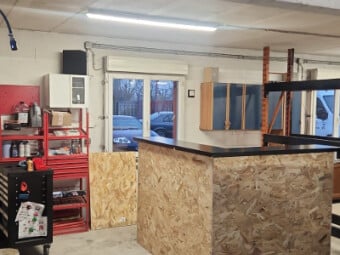 TNR GARAGE
