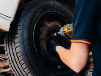 BRUZ SERVICES AUTO