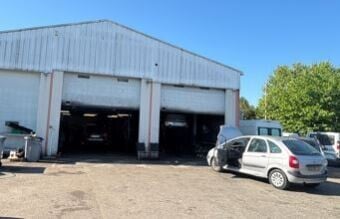 PARC AUTO 26