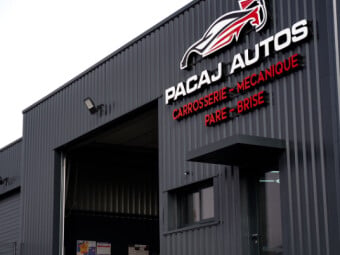 PACAJ AUTOS