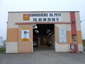 EIRL CARROSSERIE PETIT