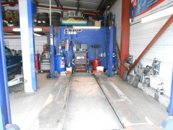 AUTO SERVICE AD