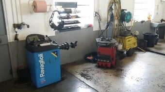JONAGE AUTO SERVICE