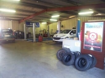 CENTRE AUTOS PNEUS 24