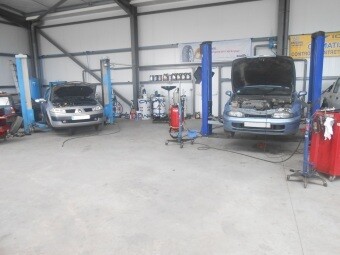 MECA SERVICES PLUS 82
