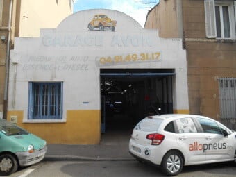 GARAGE AVON