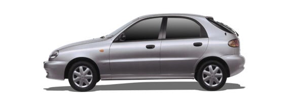 DAEWOO LANOS A trois volumes